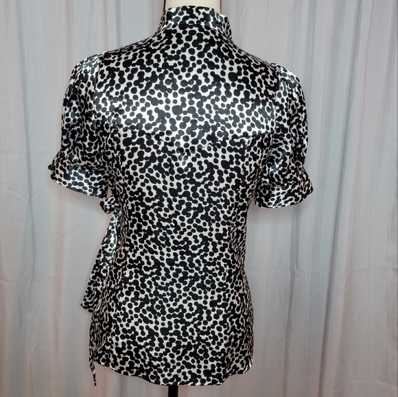 BCBGMaxazria polka-dot wrap shirt size medium - Picture 2 of 11